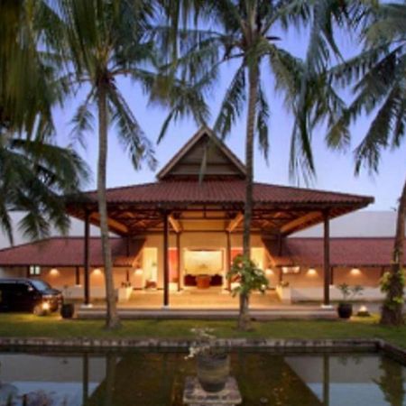 Grand Elty Krakatoa Hotel Kalianda Ngoại thất bức ảnh