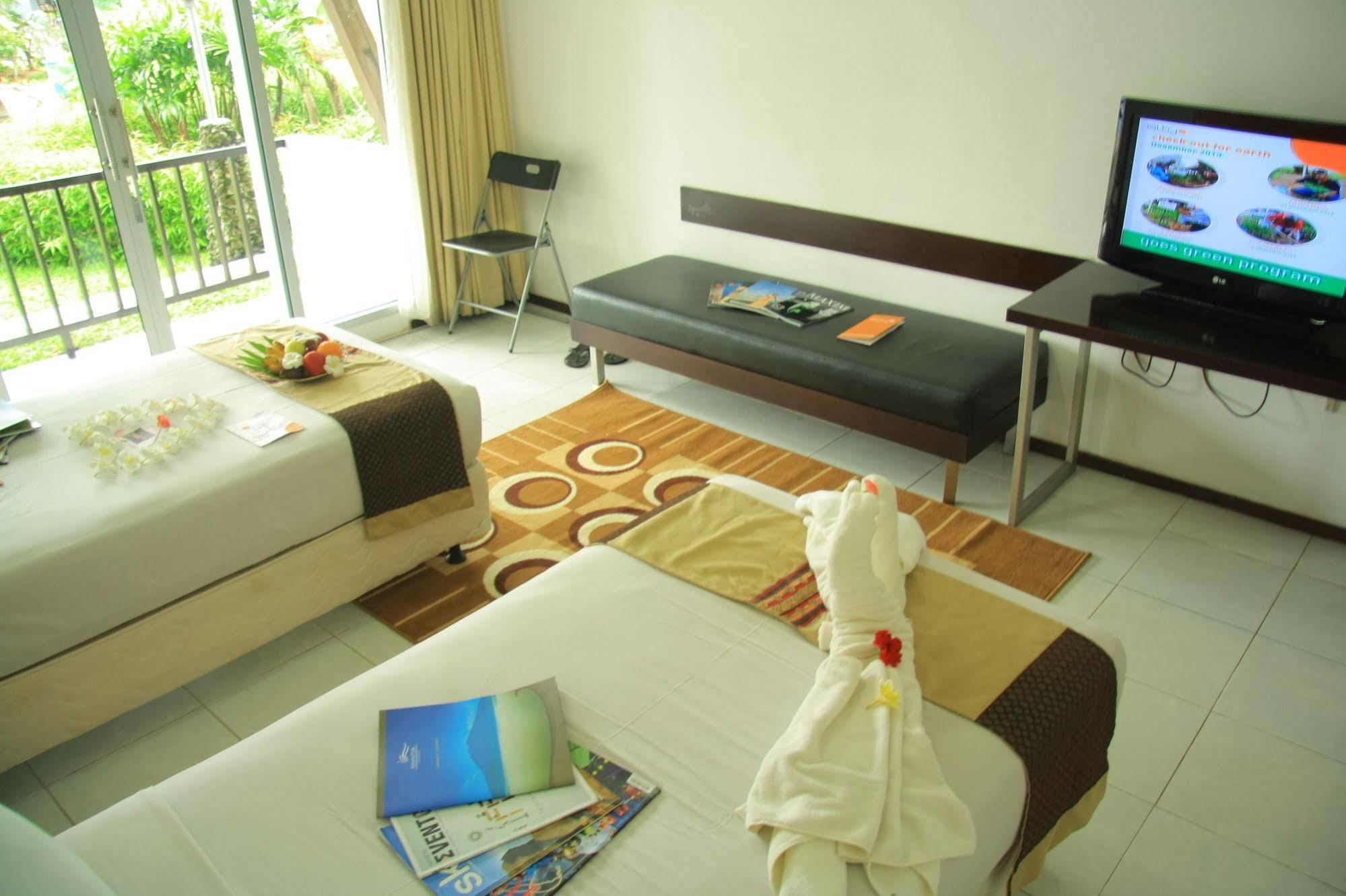 Grand Elty Krakatoa Hotel Kalianda Ngoại thất bức ảnh